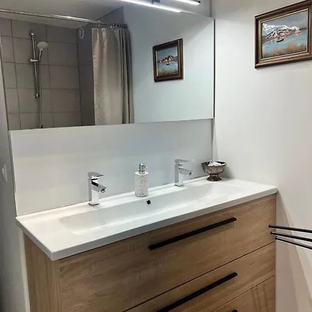 De Charme Clim Apartment *